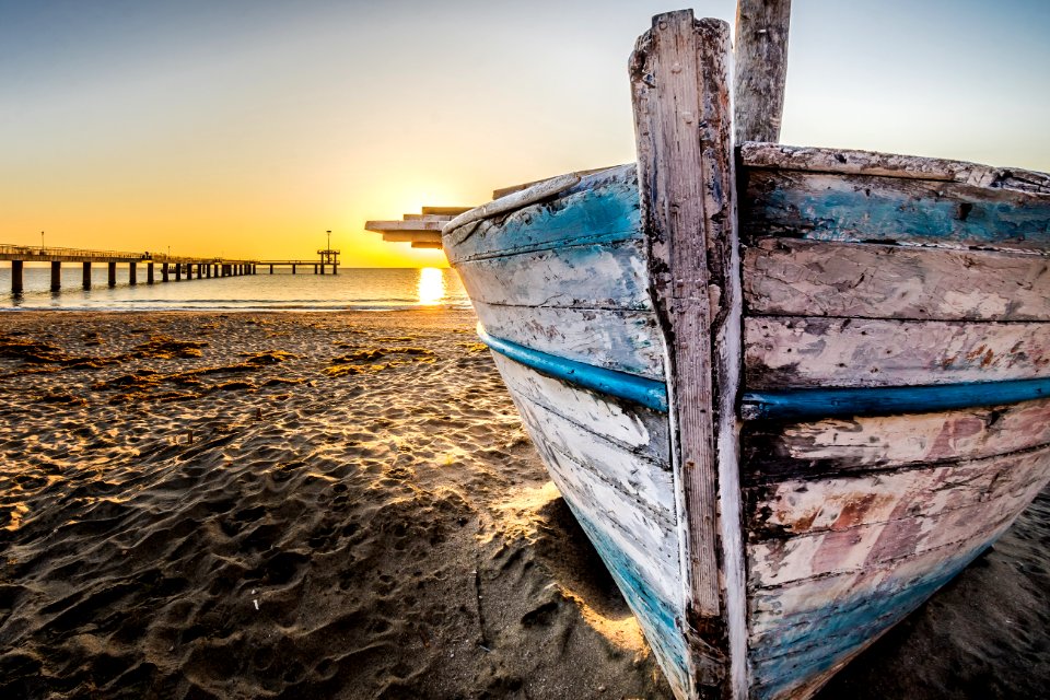 Sea Sky Water Horizon photo