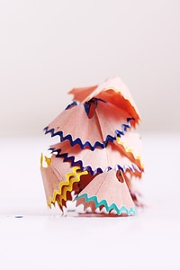 Colored shavings waste