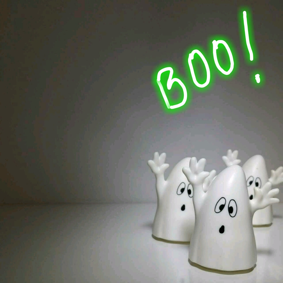 Background haunt scare