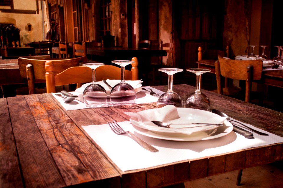 Fine Dining Table Ware