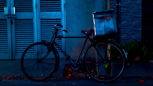 Black And Red Commuter Bike