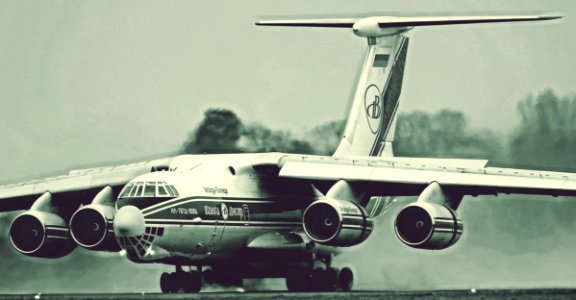 Close-up Photography Of Gray Jet Plane