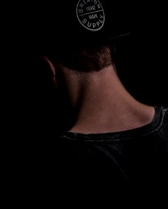 Mens Gray Shirt And Black Fitted Cap