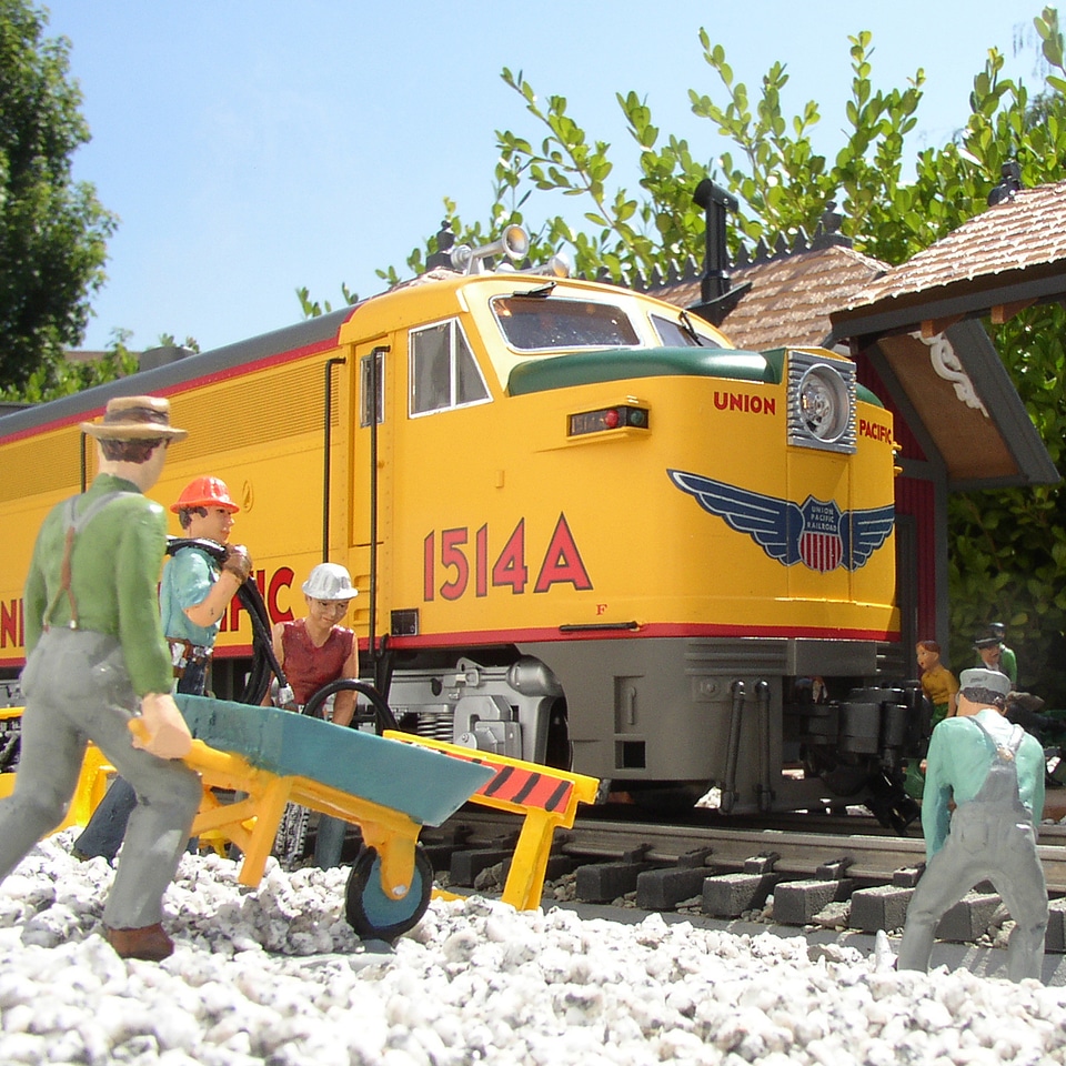 Train engine toy train