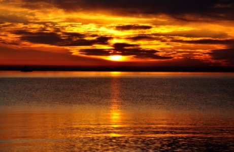 Sun Rise Over The Horizer