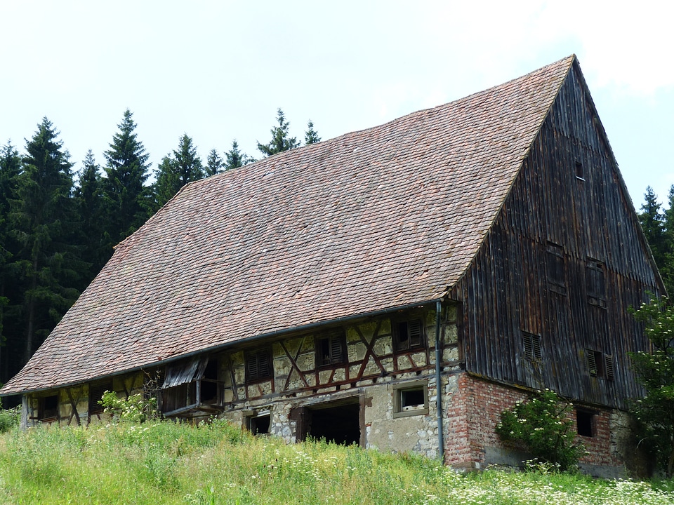 Agriculture truss roof