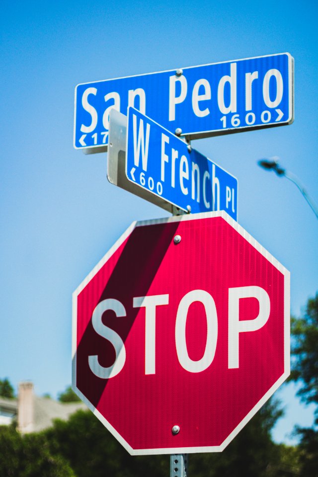 San Pedro Signage