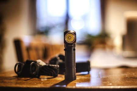Black Cylindrical Device