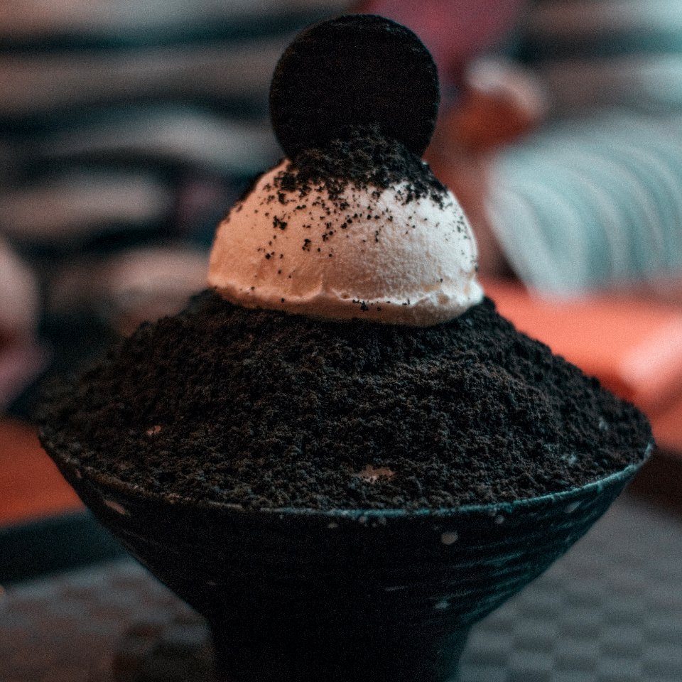 White And Black Cookies And Cream