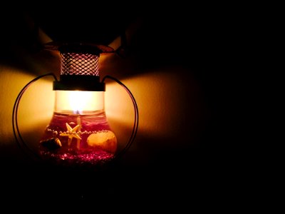 Black Metal Framed Glass Table Lamp