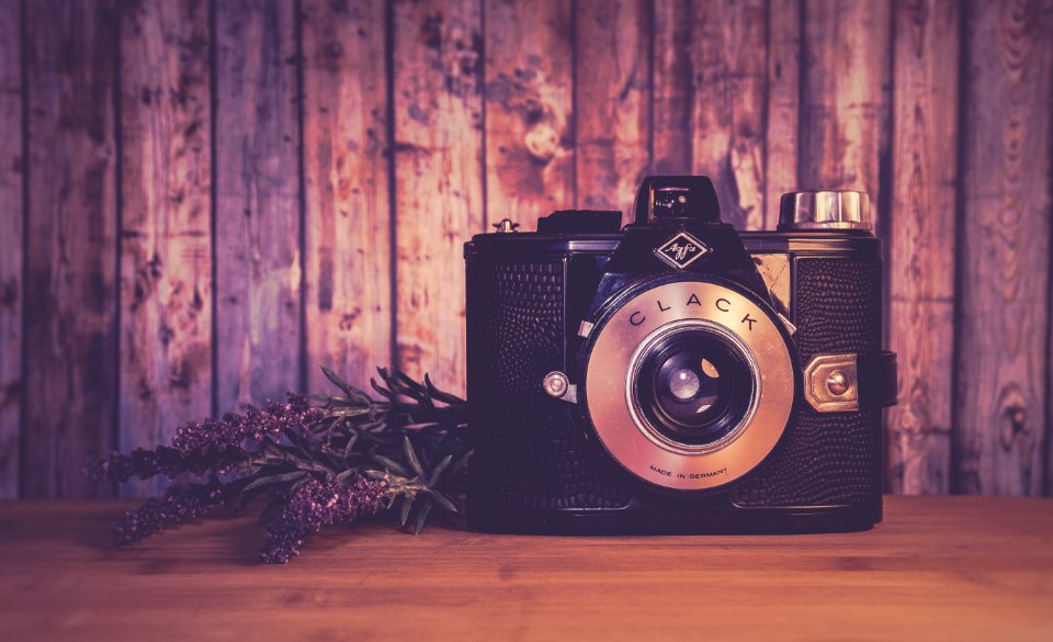 Analogue Antique Aperture