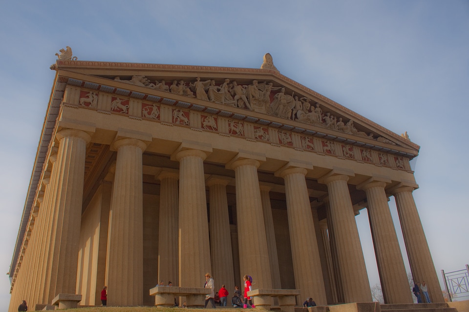 Tennessee acropolis pillar