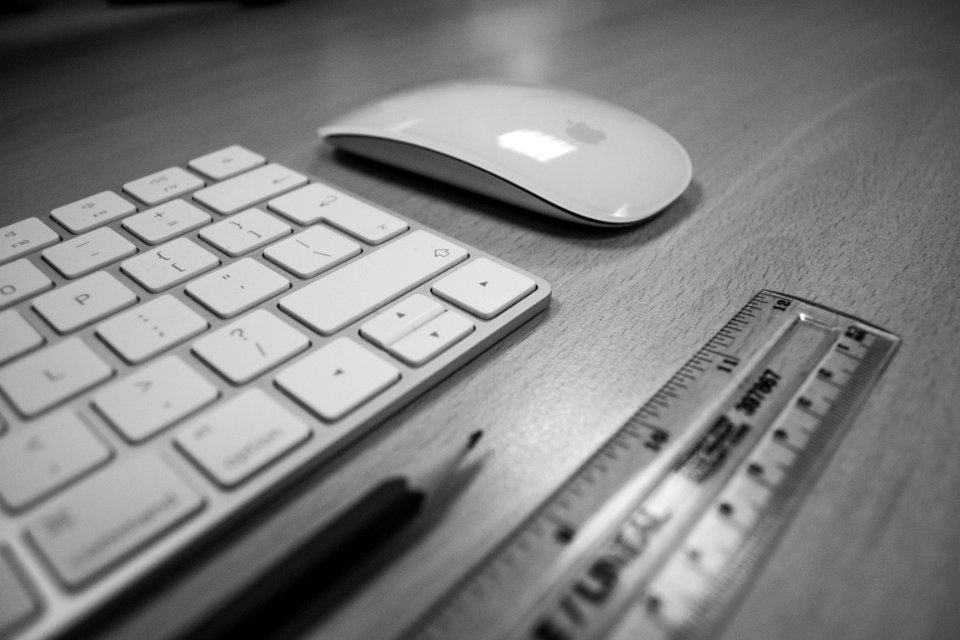 Apple Keyboard Mouse