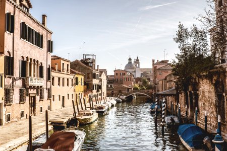 Architecture Boats Bridge photo