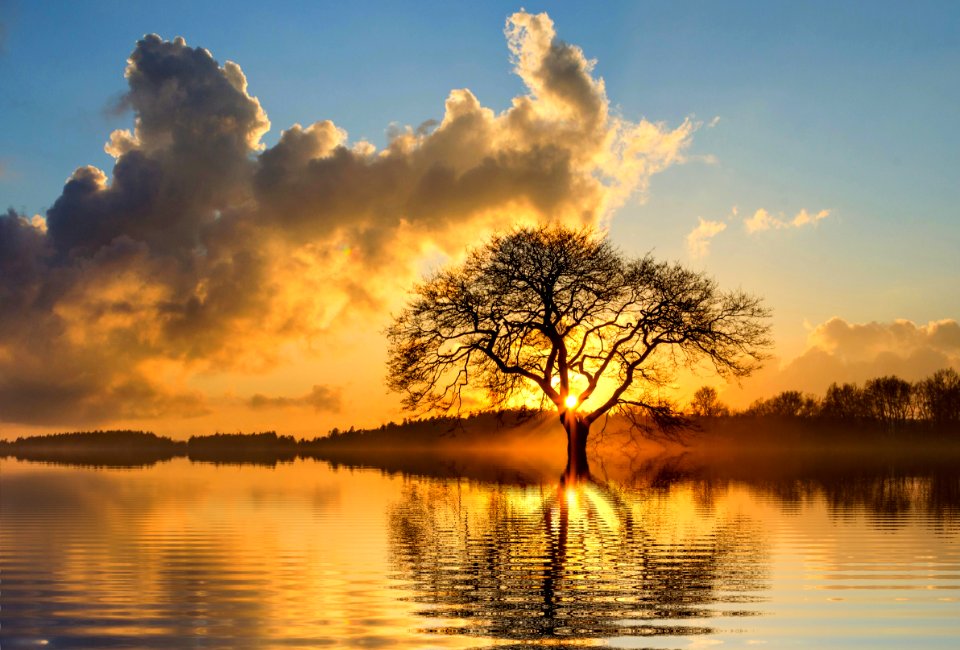 Clouds Dawn Lake