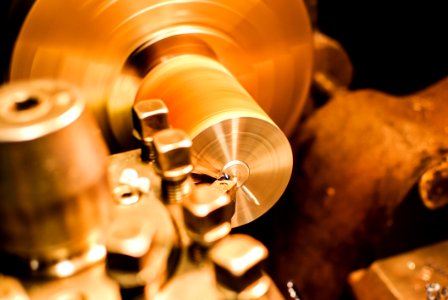 Close-up Grinder Indoors