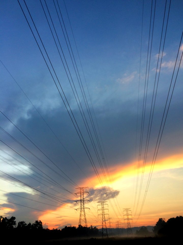 Cable Clouds Current