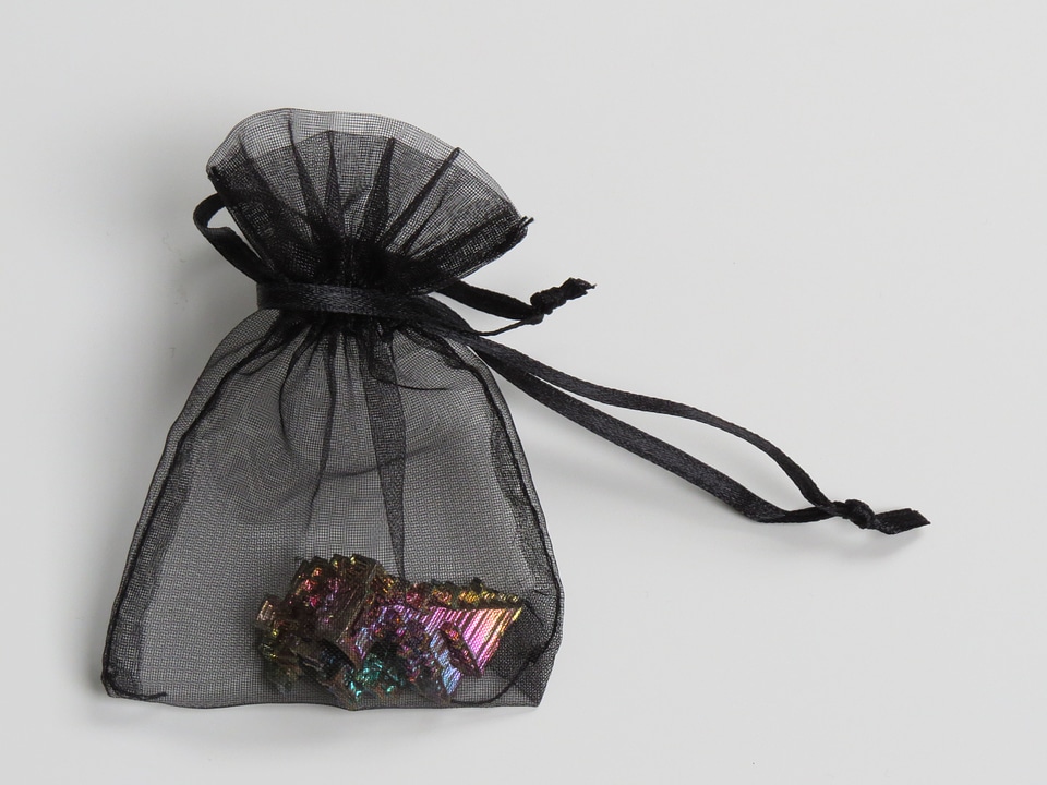 Gem mineral bismuth