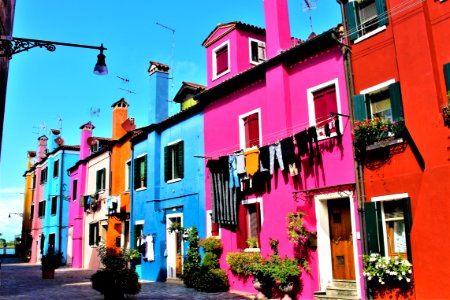 Town Pink Neighbourhood House photo