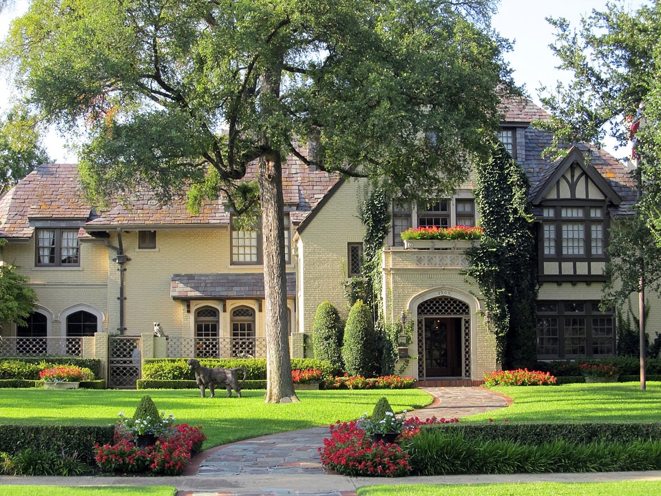 Estate residential luxury