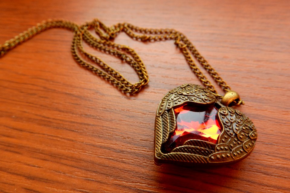 Jewellery Fashion Accessory Pendant Chain