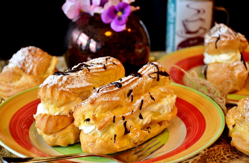 Dessert Food Profiterole Baked Goods
