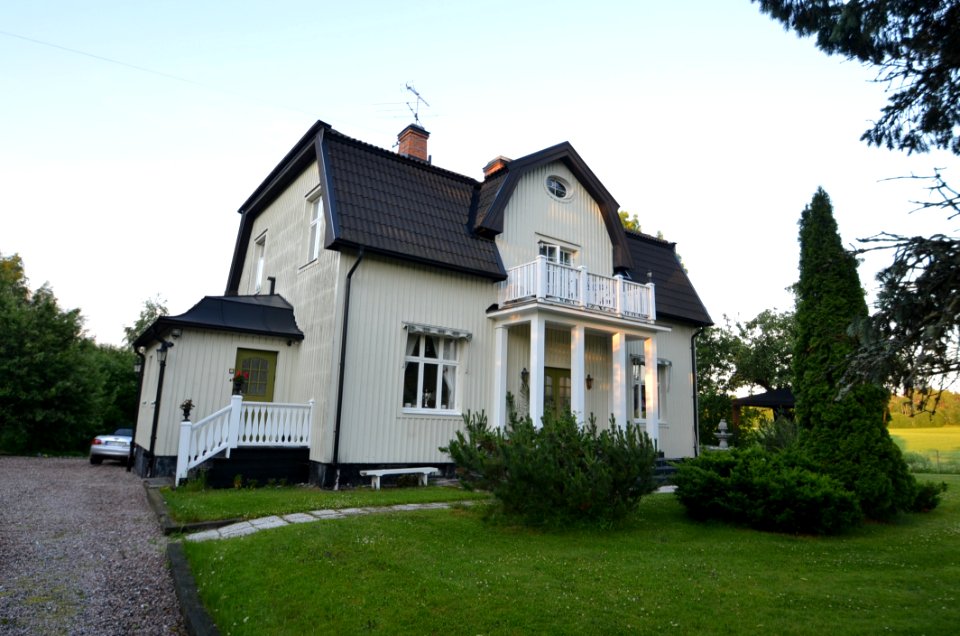 Property House Estate Home