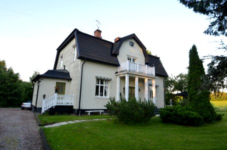 Property House Estate Home