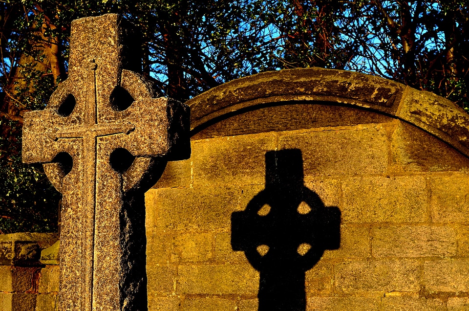 Cross sunset shadow