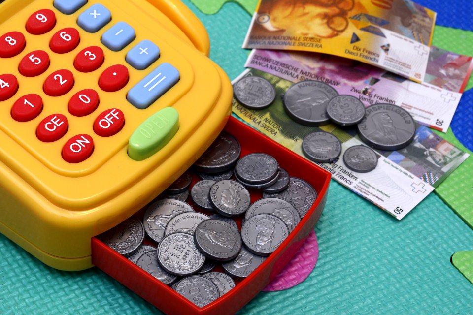 Product Money Cash Saving