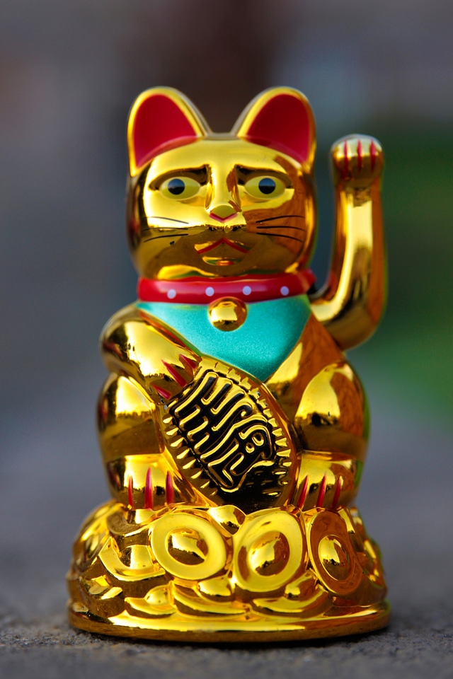 Wave lucky charm japanese