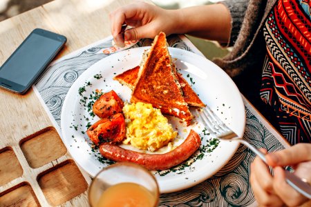 Toaster Bread Scrambled Eggs Grilled Tomato And Sausage