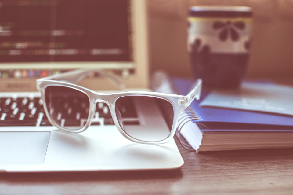 Computer Cup Desk Eyewear