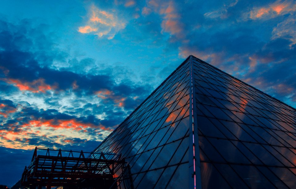 Rock And Roll Museum Hall Of Fame Usa