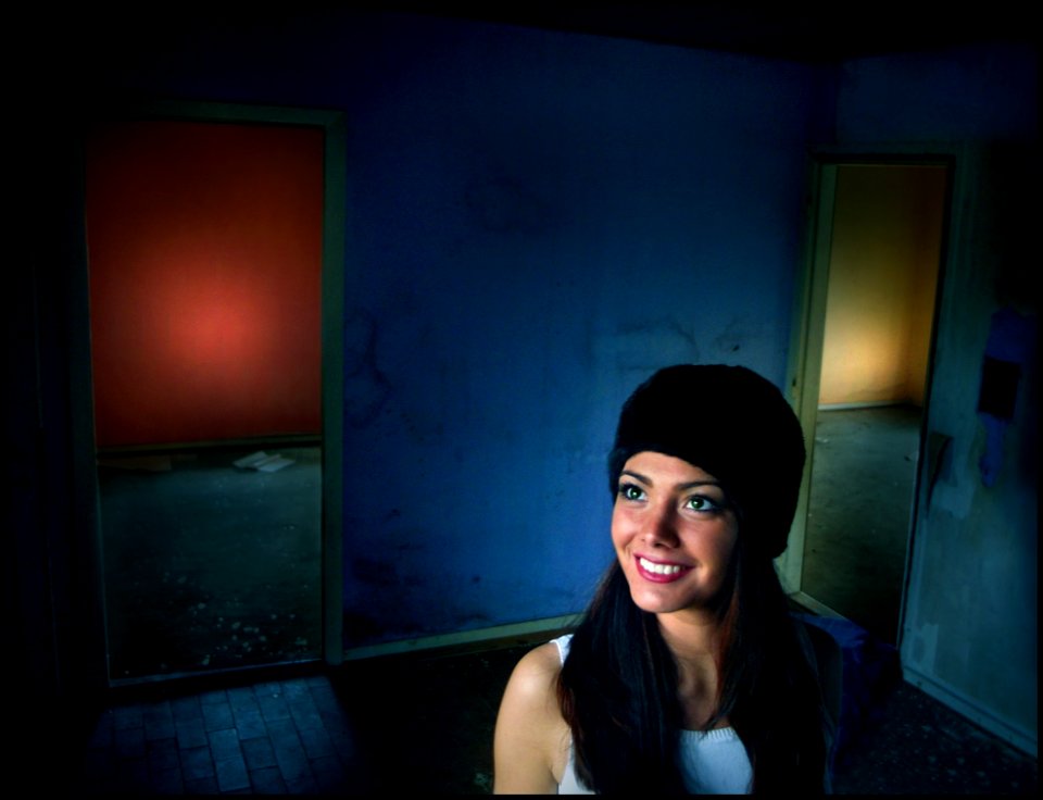 Door Fashion Girl Indoors