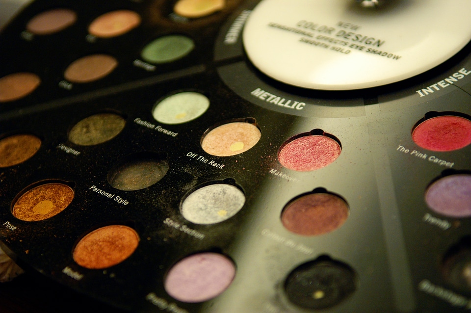 Cosmetics make-up colors