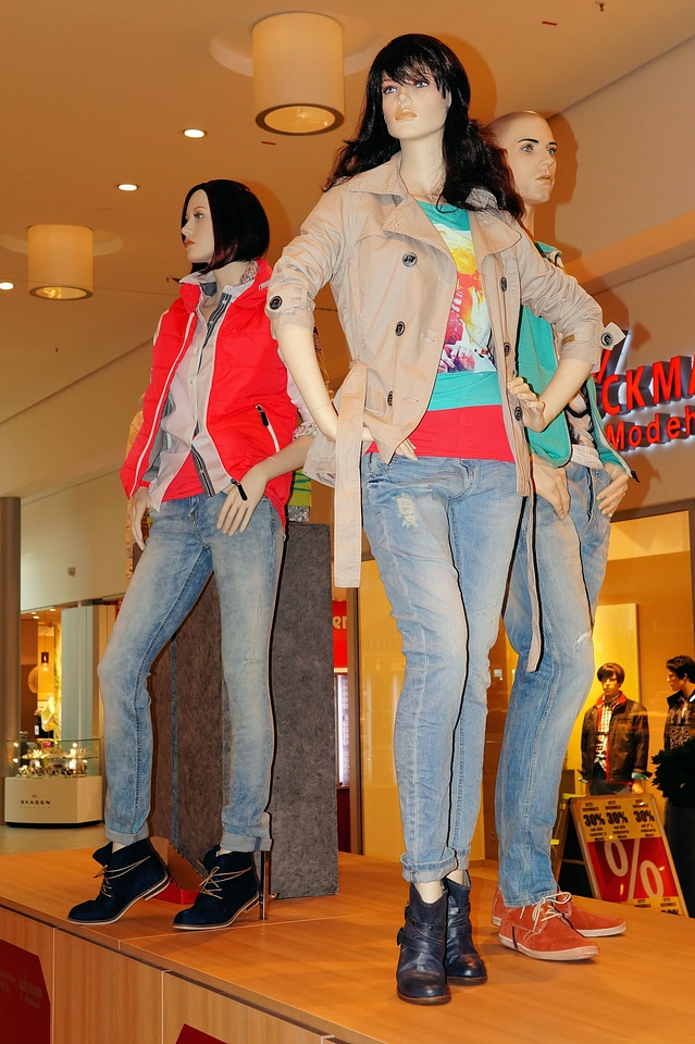 Shopping fashion jeans