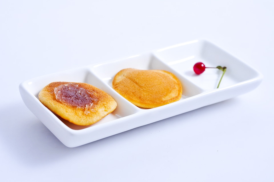 Delicious simple red fruits