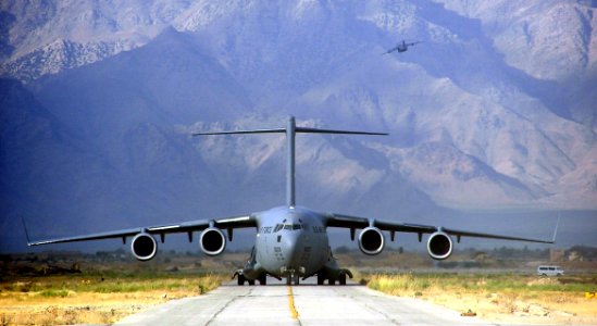 Military Cargo C 17