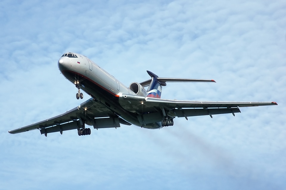 Tu 154 flight aviation