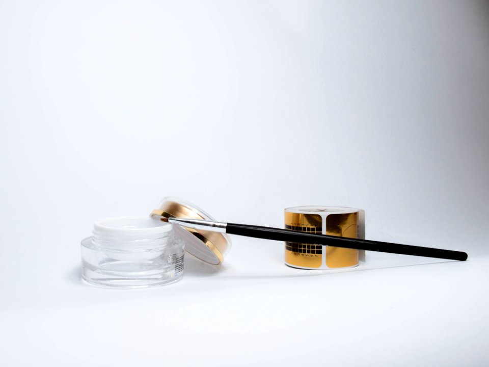Brush Close-up Cosmetics