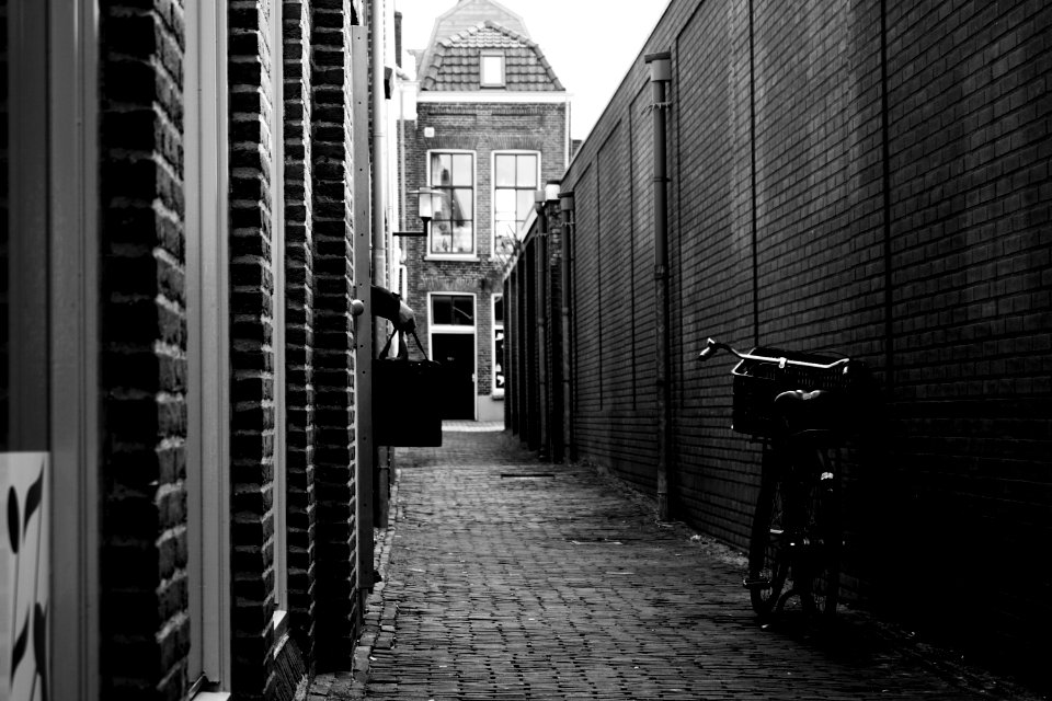 Alley Bicycle Bike