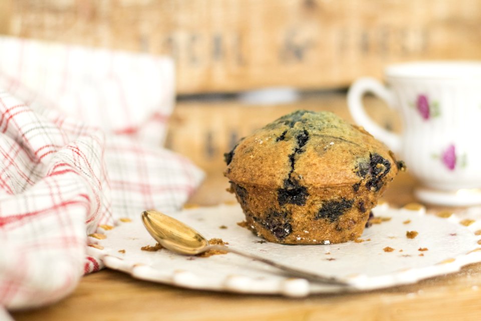 Baked Blueberry Cupcake