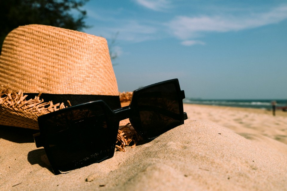 Accessory Beach Blur