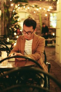 Alone Fashion Lights