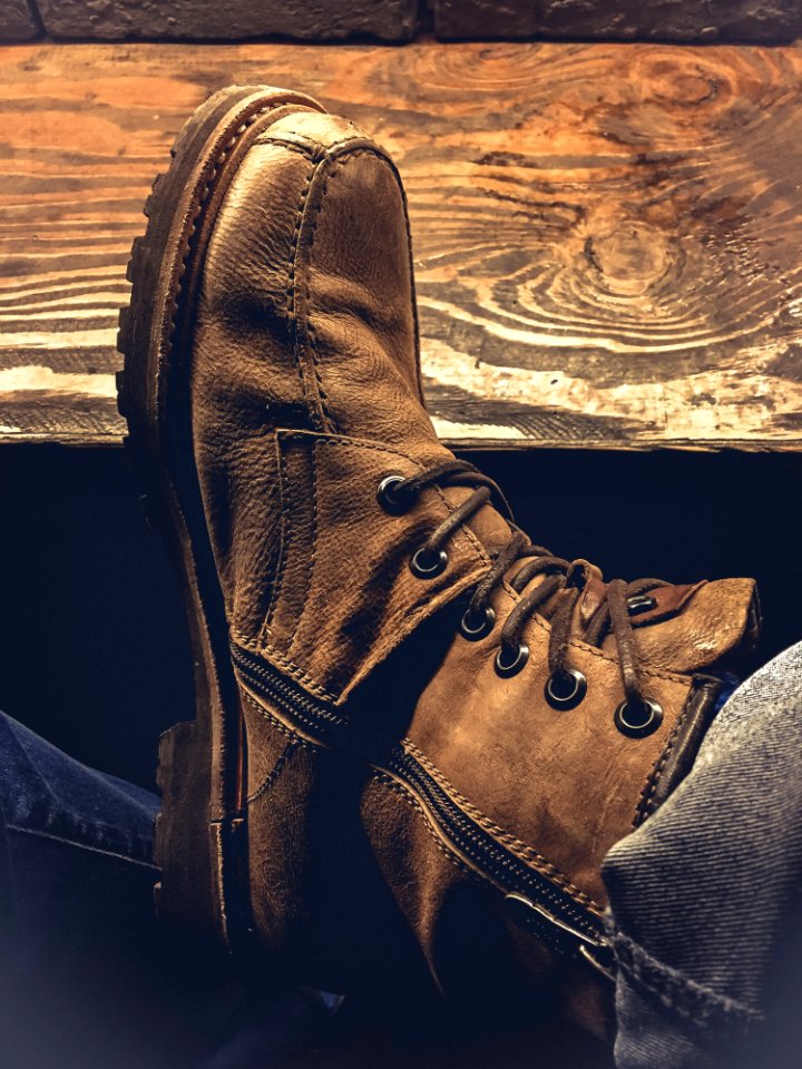 Boots Brown Classic