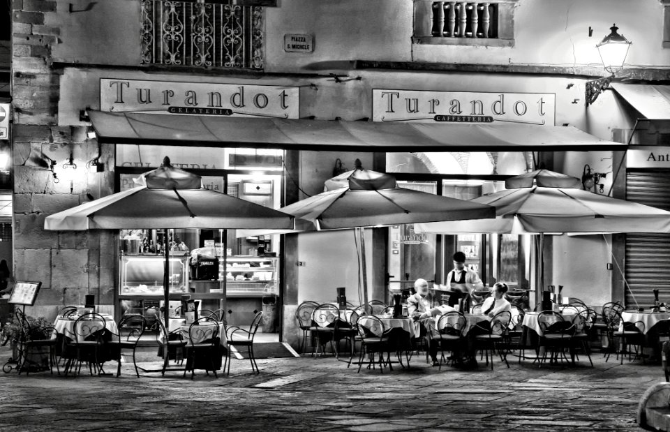 Adult Bar Black-and-white