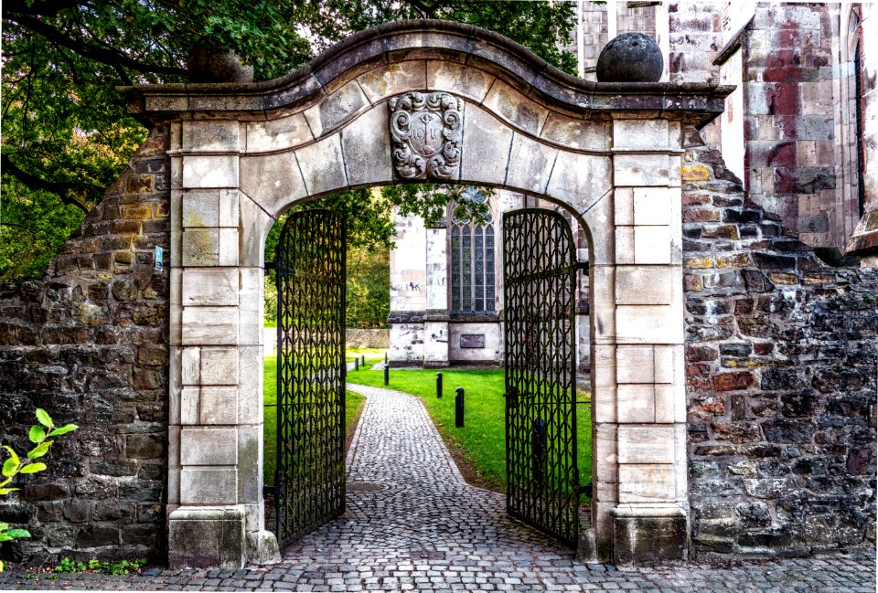 Ancient Arch Architecture