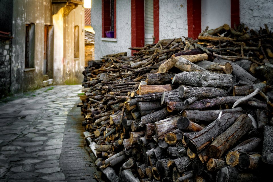 Cement Exterior Logs