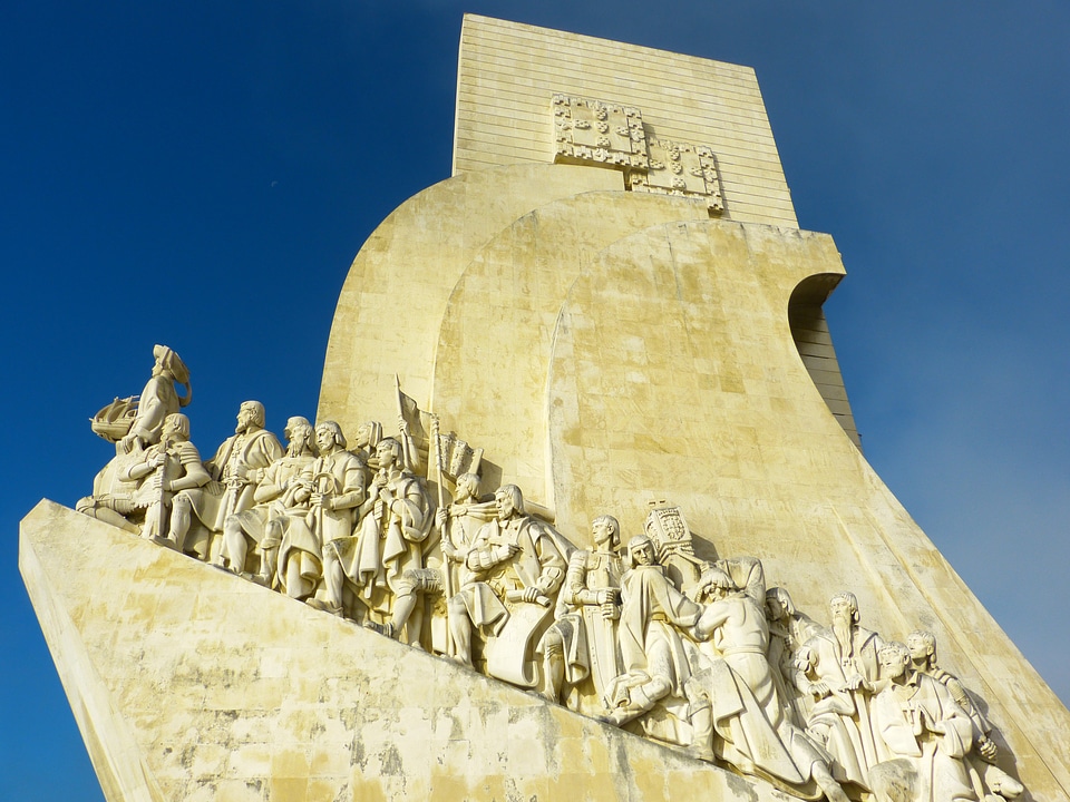 Tejo henry of the navigator monument